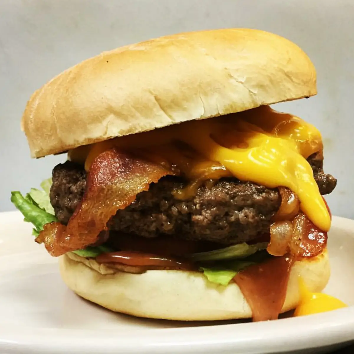 Bacon Cheddar Burger