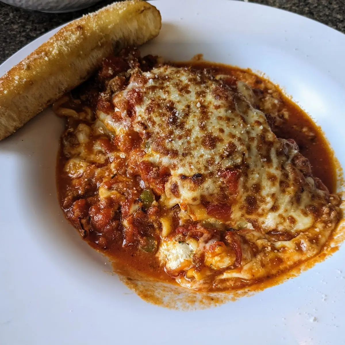 Lasagna with Garlic Bread