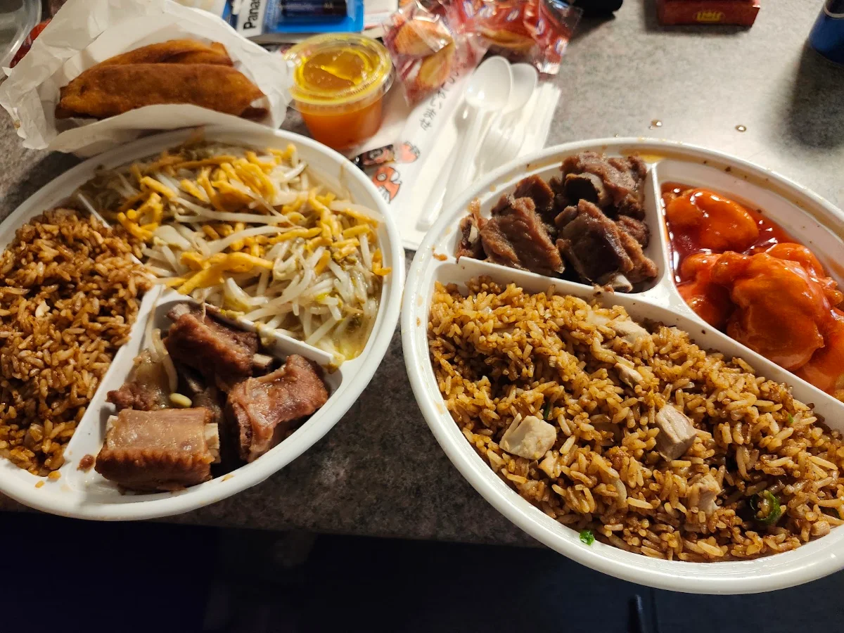 Highlights, Lucky Inn Restaurant