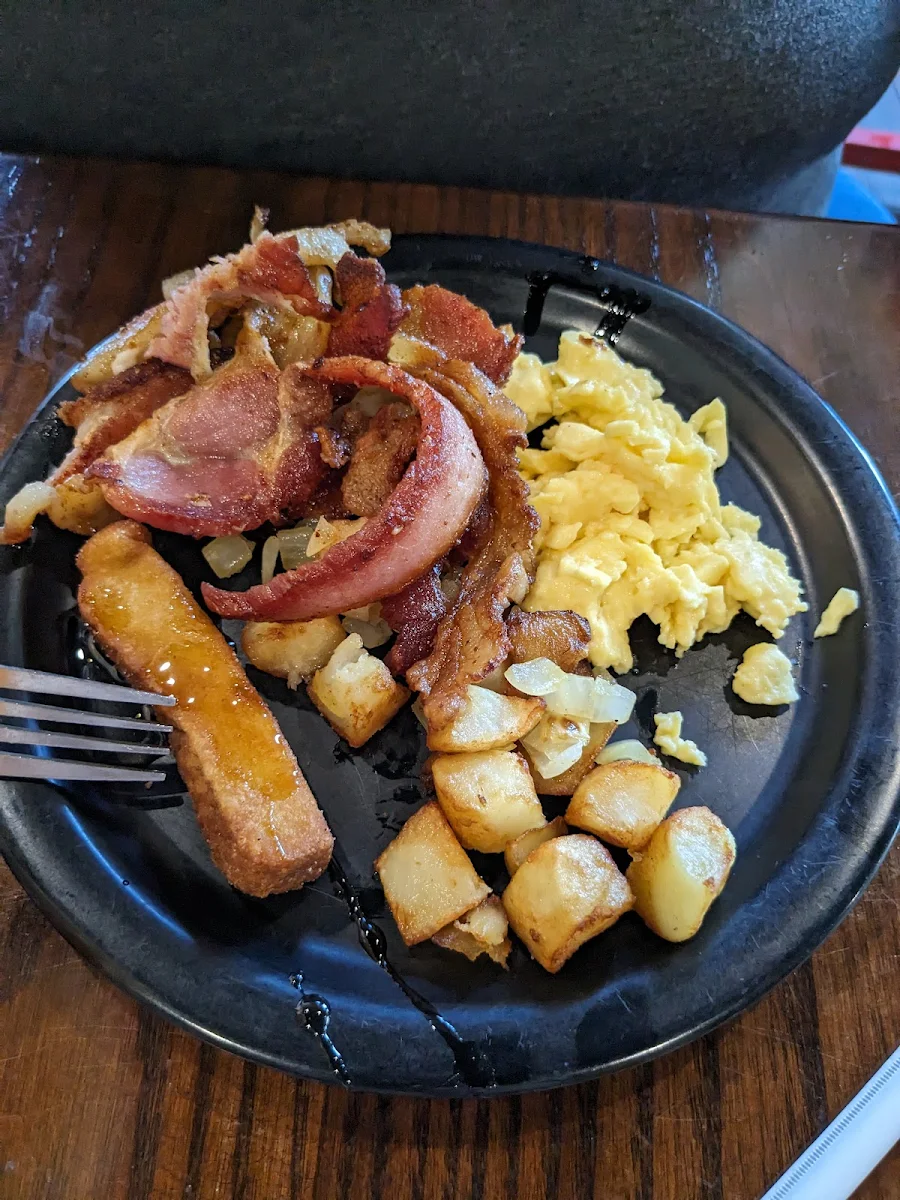 Scrambled Eggs Bacon Hash Browns