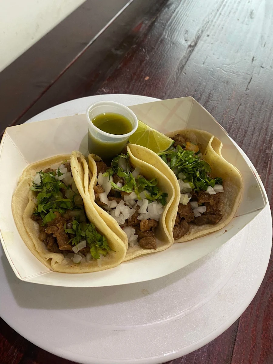 Fried Roll Tacos (Tacos Fritos De Pollo)