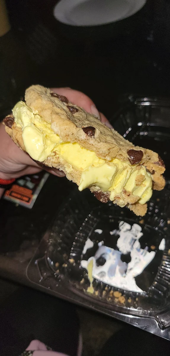 Cake Batter Chocolate Chip Cookie Sandwich
