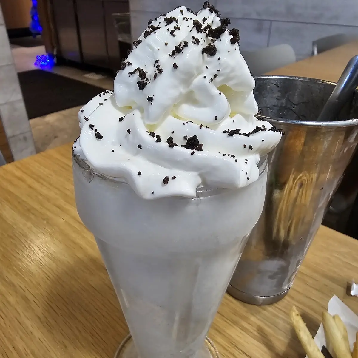 Oreo Cookies & Cream Shake