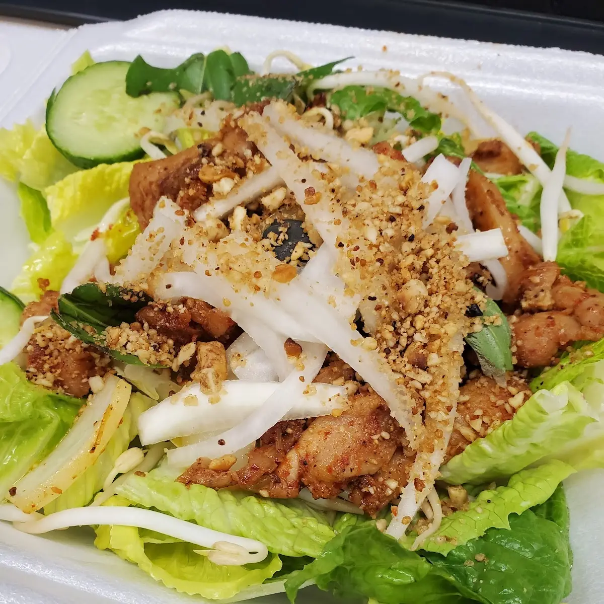 Lemon Grass Chicken Salad