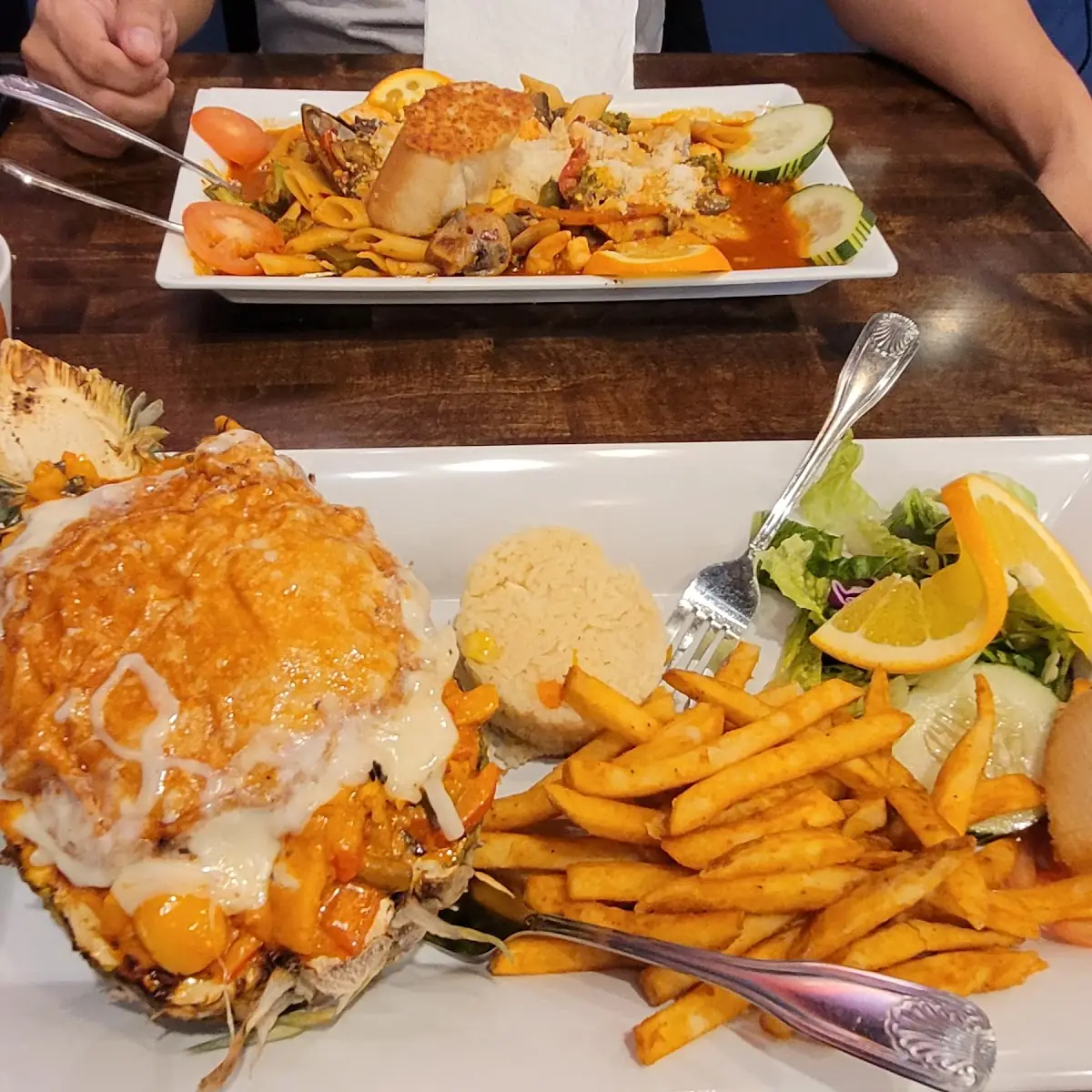 Piña Rellena