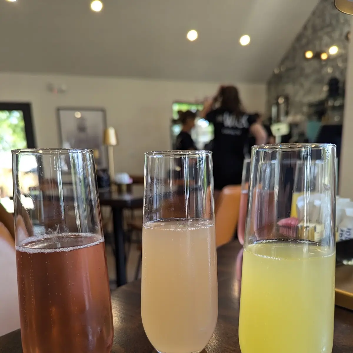 Mimosa Flight