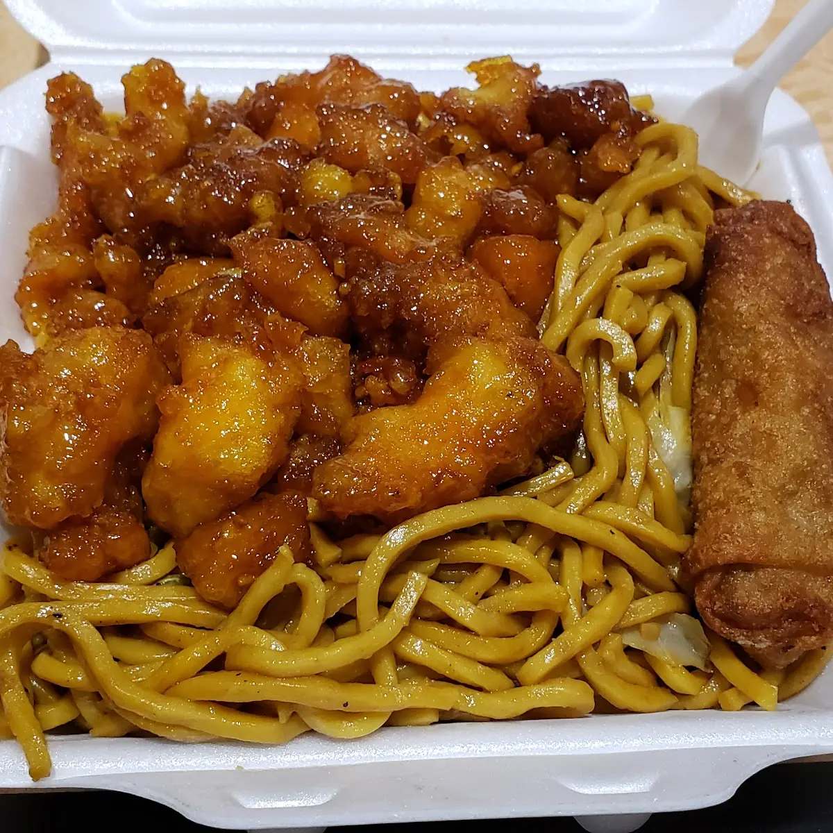 Lemon Chicken with Lo Mein and Egg Roll