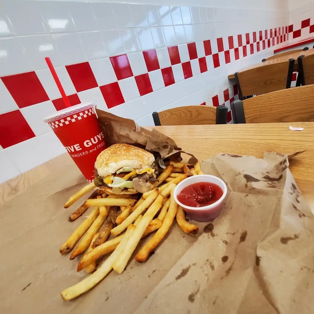 Cheeseburger Deluxe