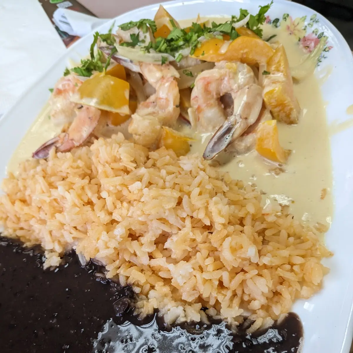 Camarones En Mole