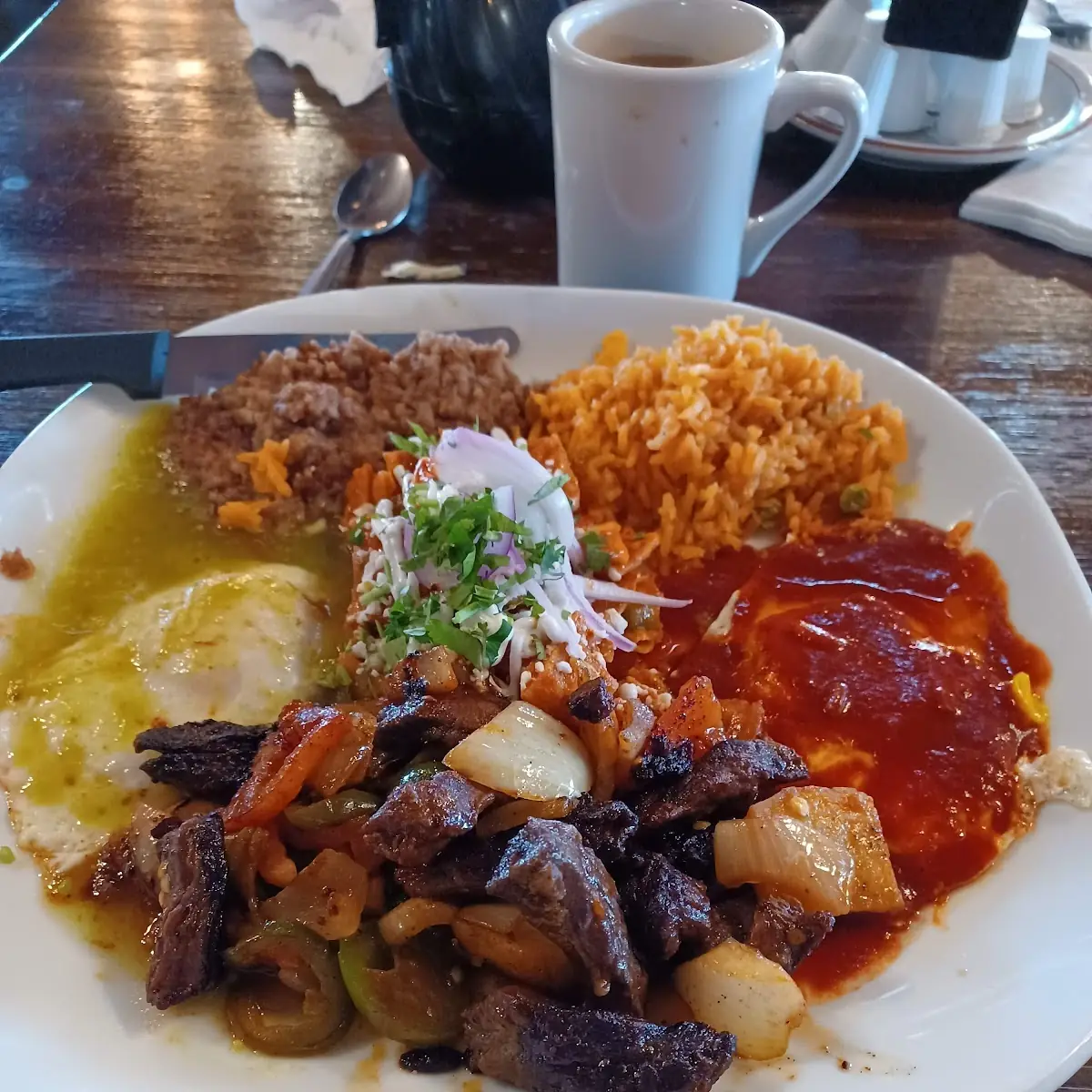Huevos Divorciados