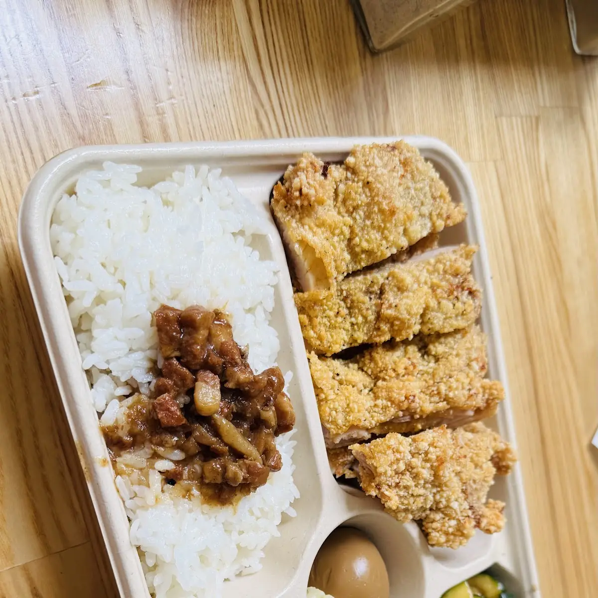 R4 Popcorn Chicken Bento