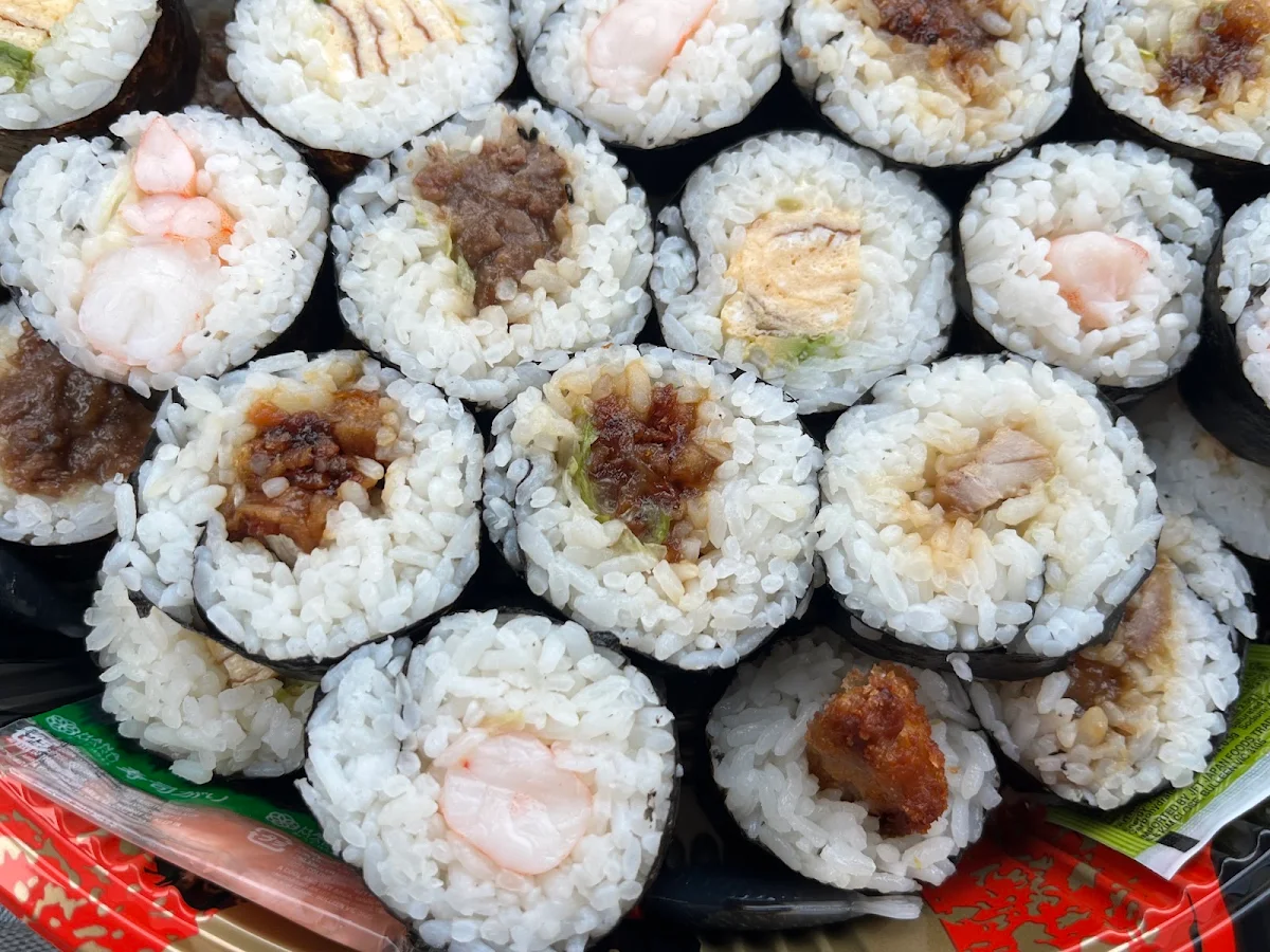 Highlights, Niko Niko Sushi
