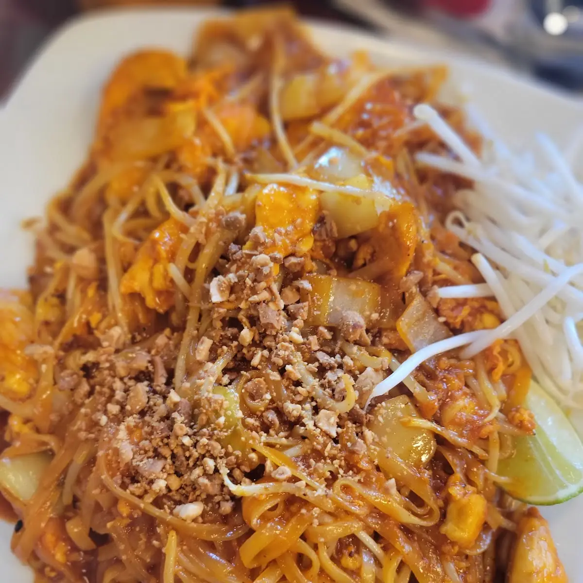 E6. Pad Thai