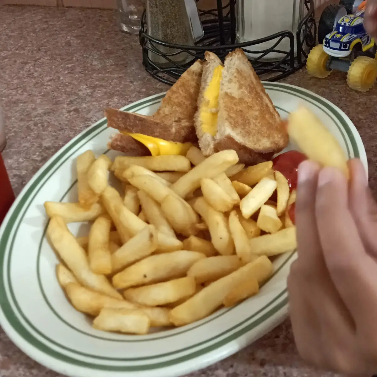 Grilled Cheese Deluxe Sandwich