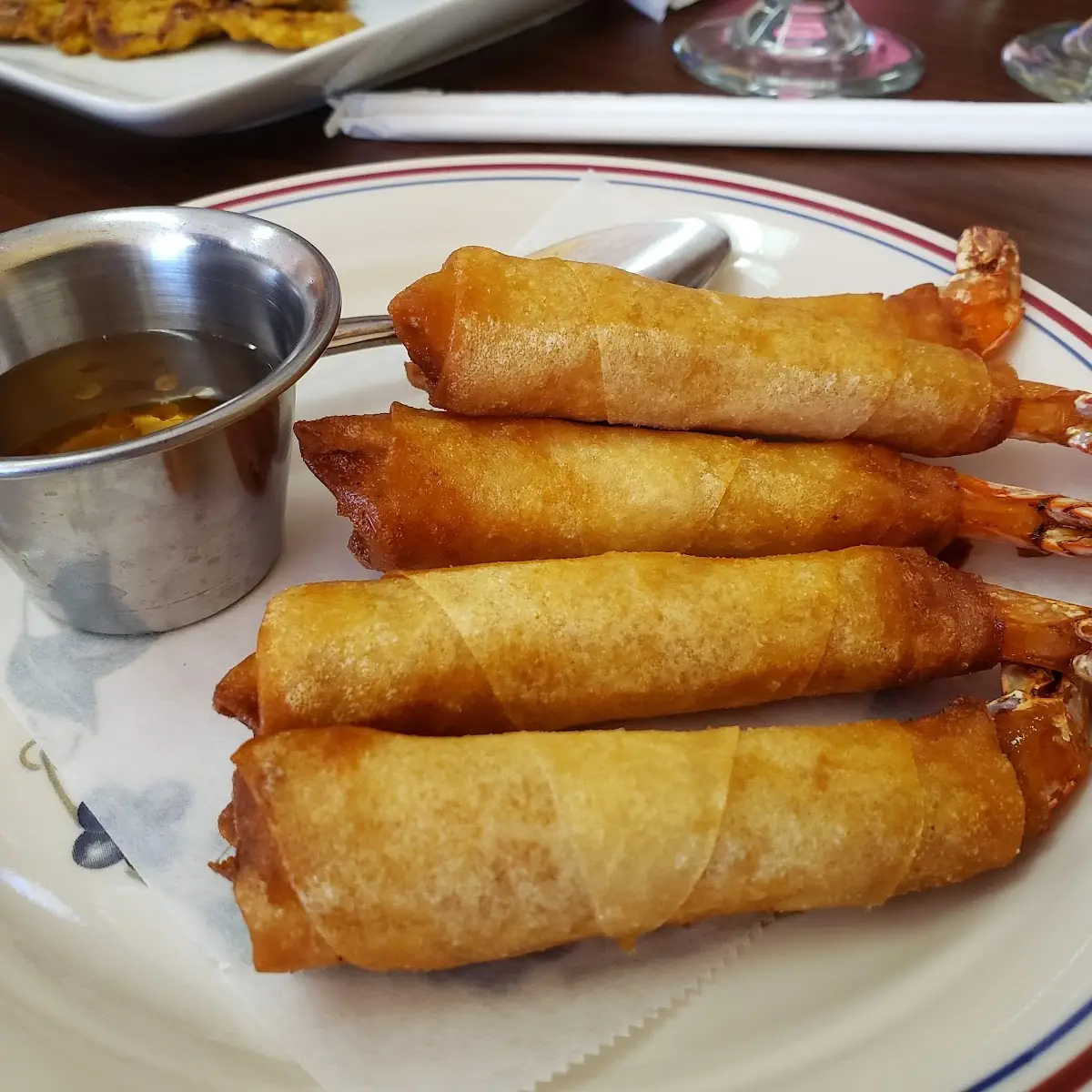 Juicy Shrimp Egg Rolls