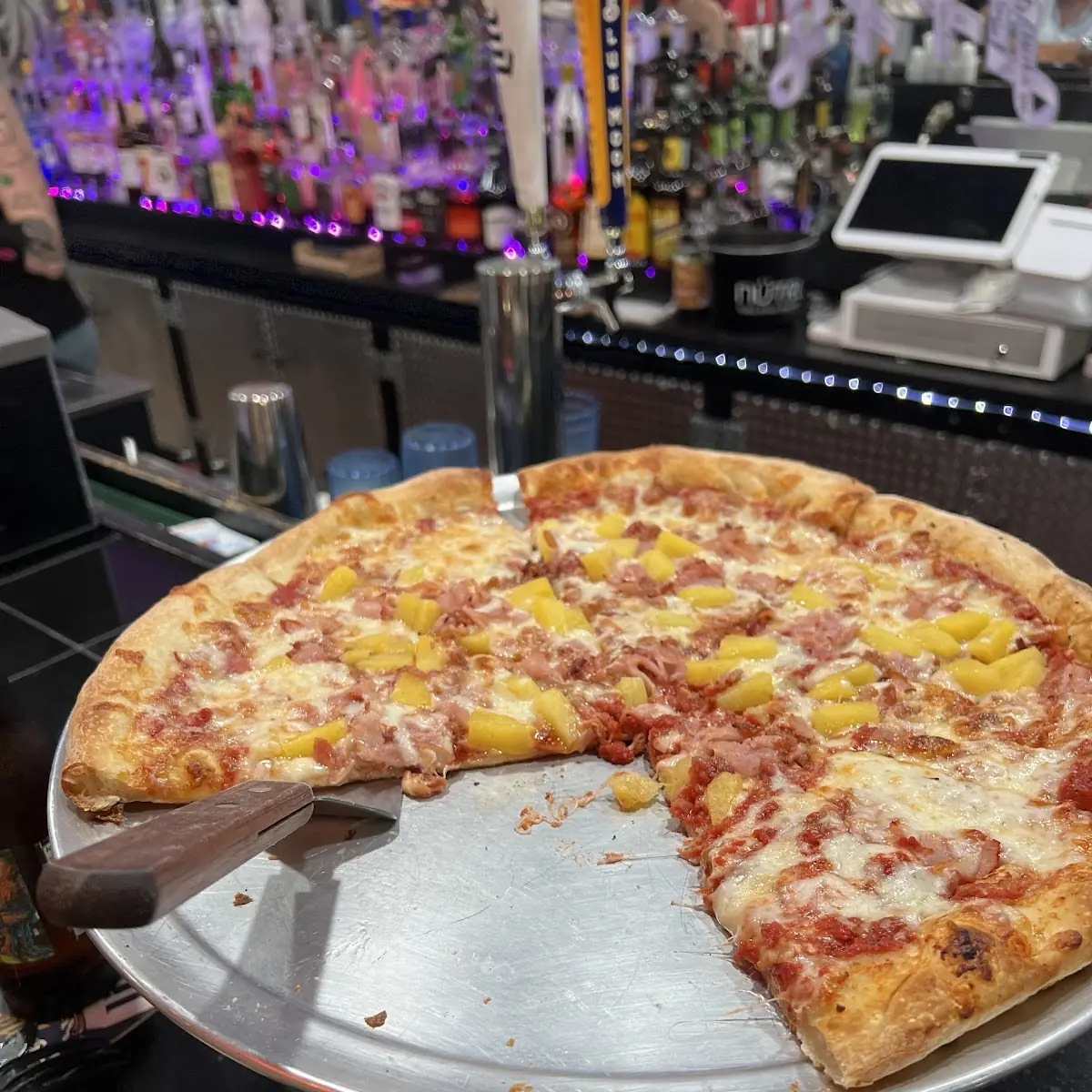 Hawaiian Pizza