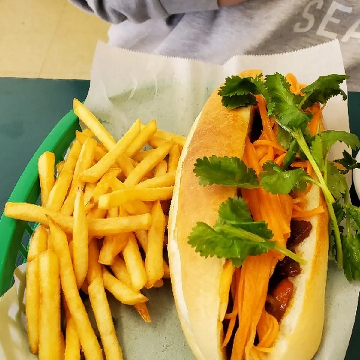 Bun Grilled BBQ Pork