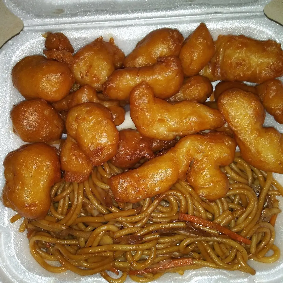 Sweet and Sour Chicken w Noodles