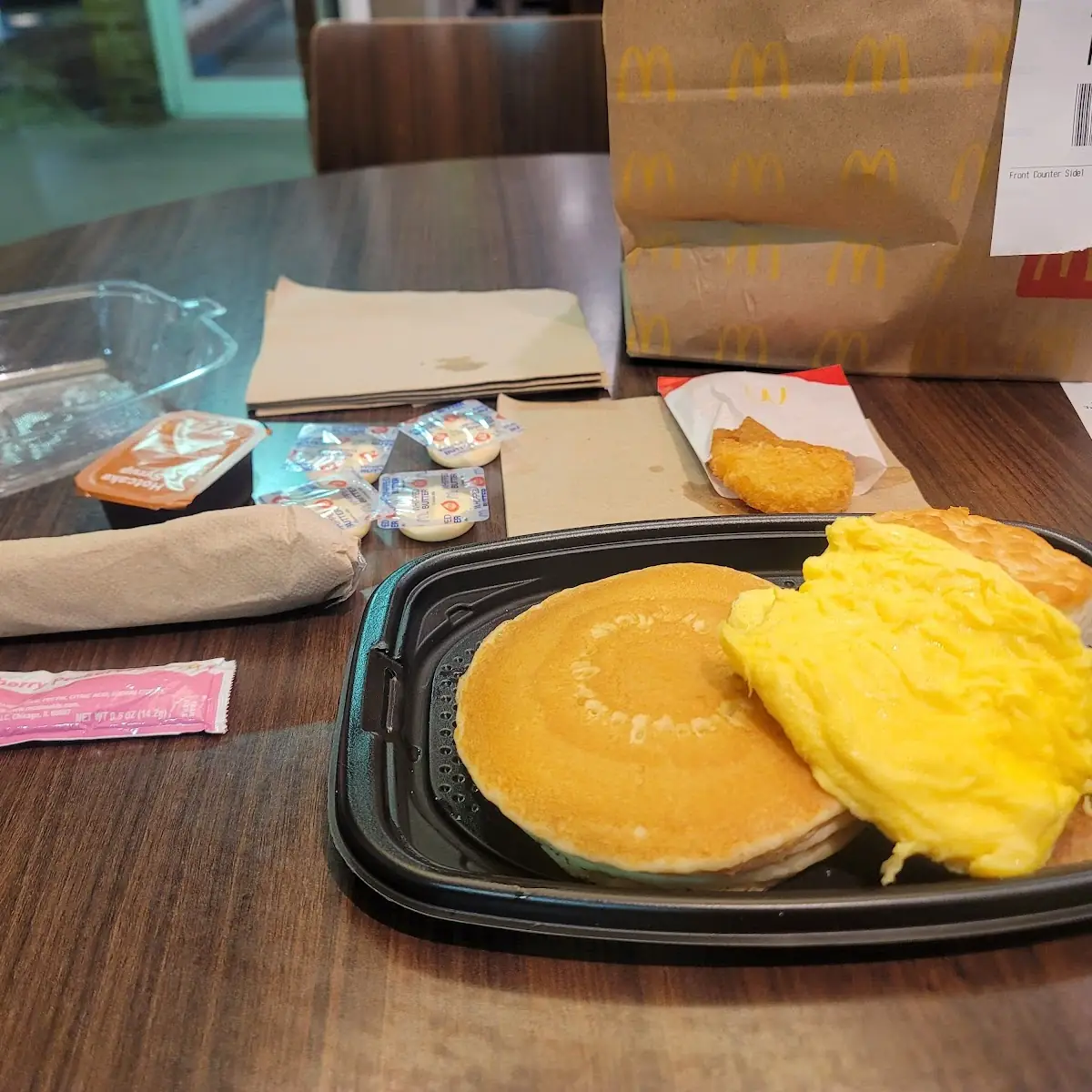 Big Breakfast with Hotcakes