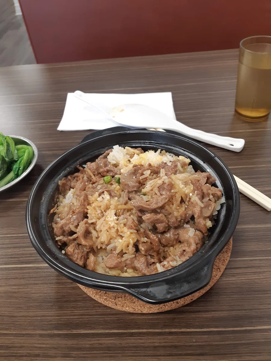 Beef with Egg, 知味煲仔饭 (Yonge) Good Taste Casserole Rice