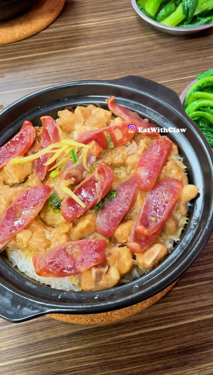 Chinese Sausage on Rice, 知味煲仔饭 (Yonge) Good Taste Casserole Rice