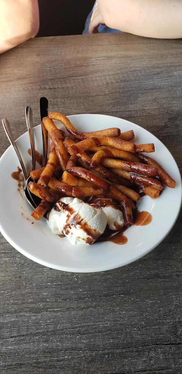 Funnel Fries, Wing'N It