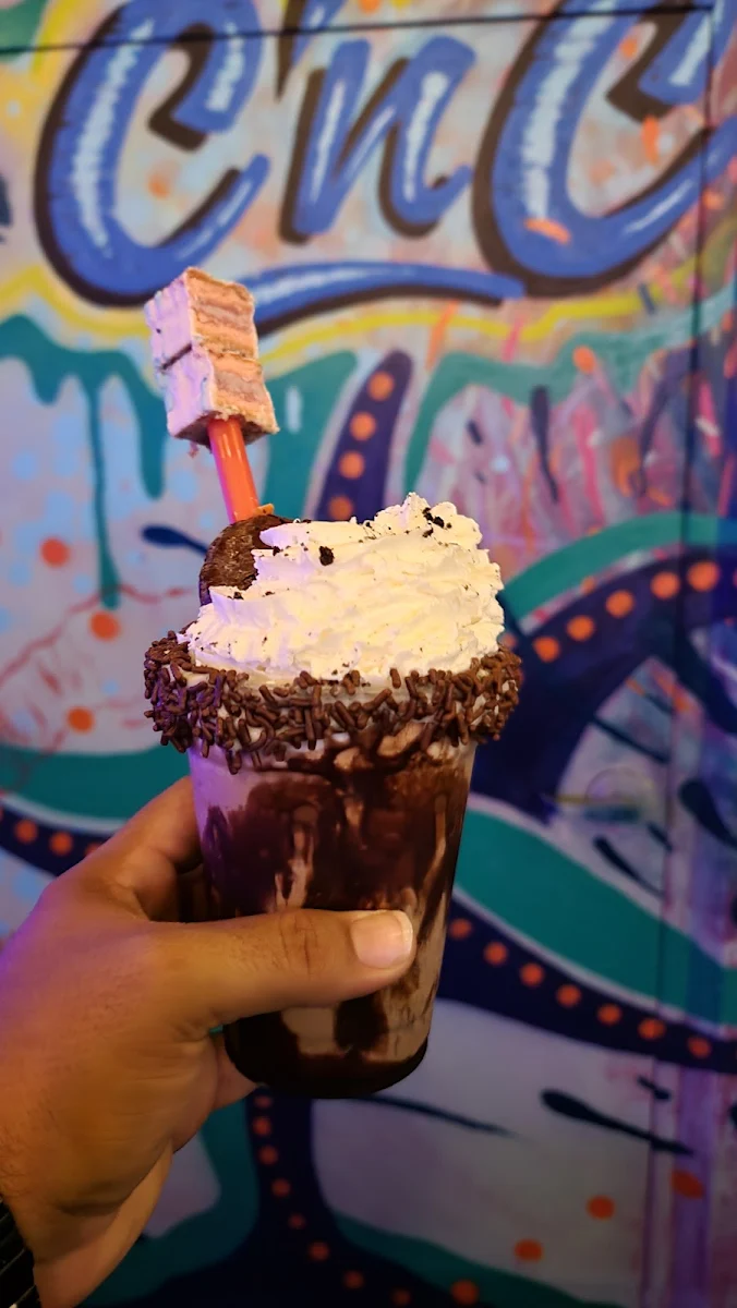 Pistachio Chocolate Milkshake