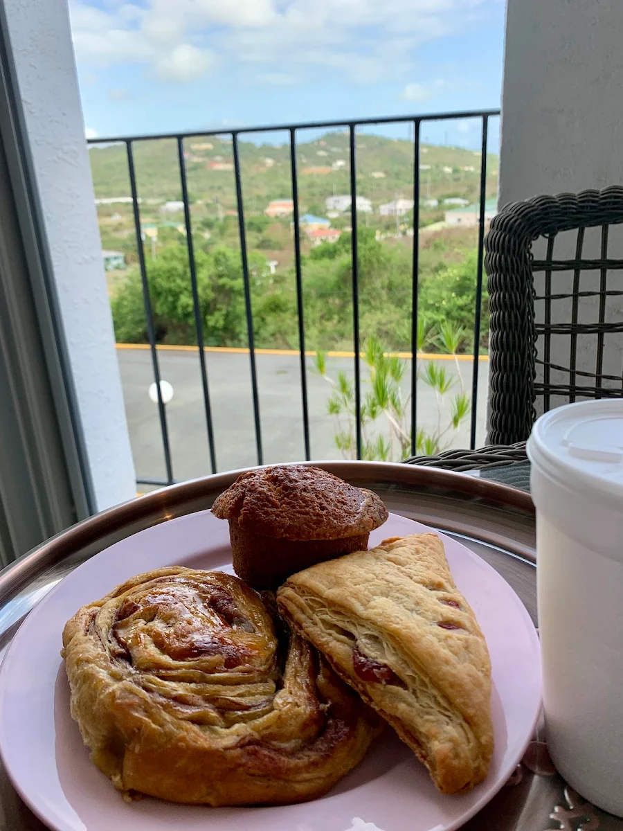 Blueberry Muffin Cinnamon Roll
