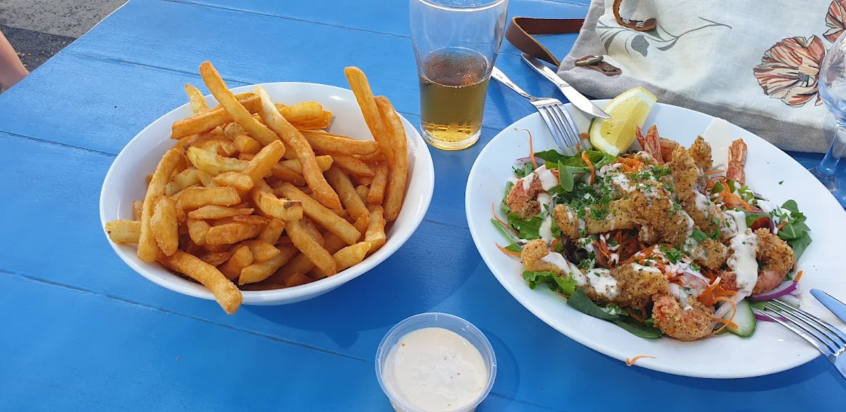 Beer Battered Chips & Aoli