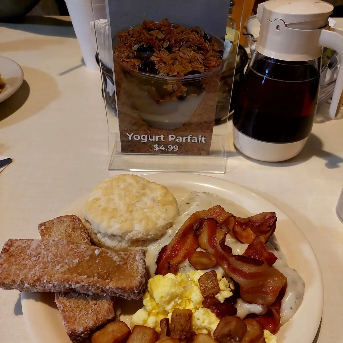 Biscuits & Gravy Bacon