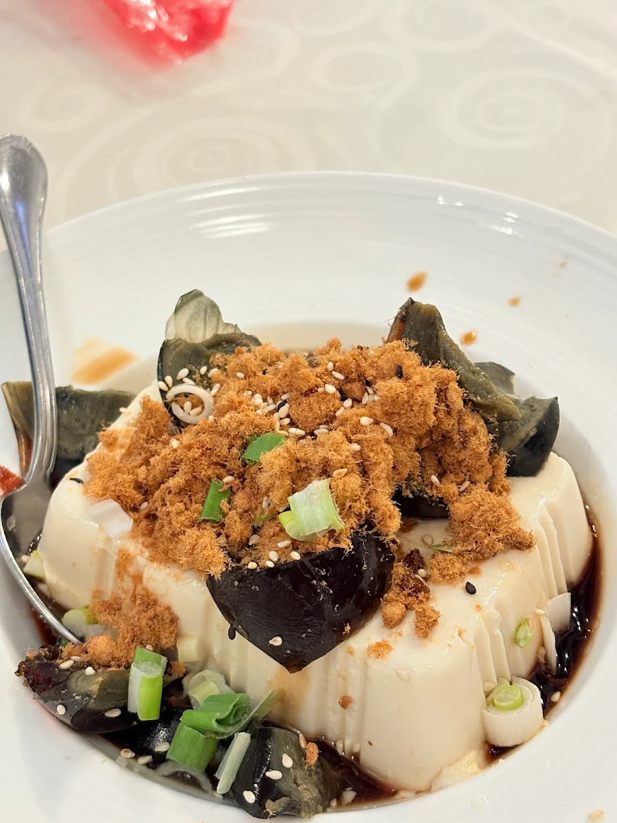 Century Egg with Minced Pork and Tofu