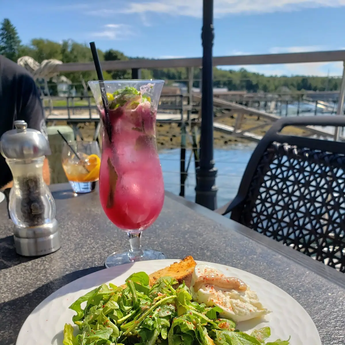 Burrata Salad