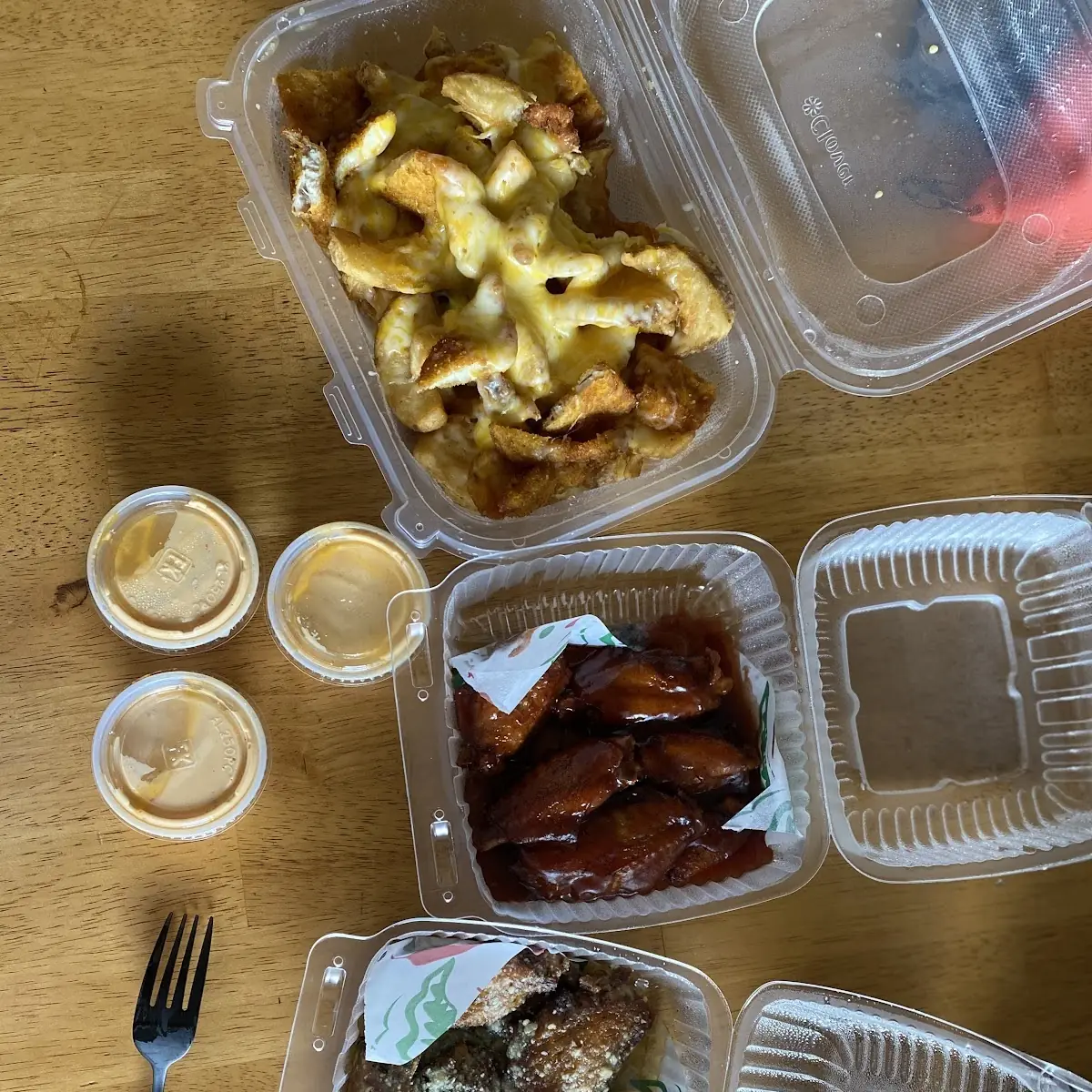 Garlic and BBQ Wings