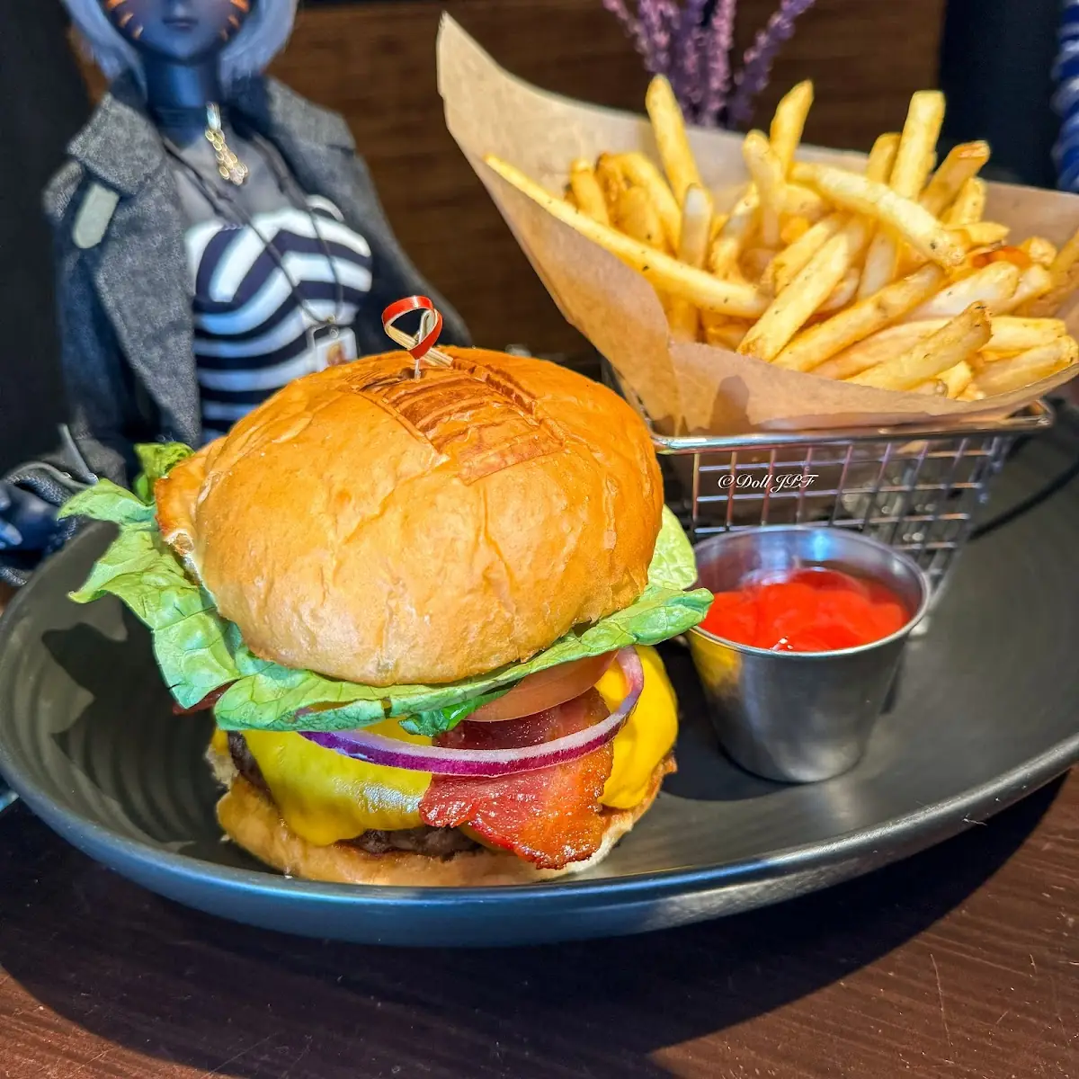 McKinley Burger