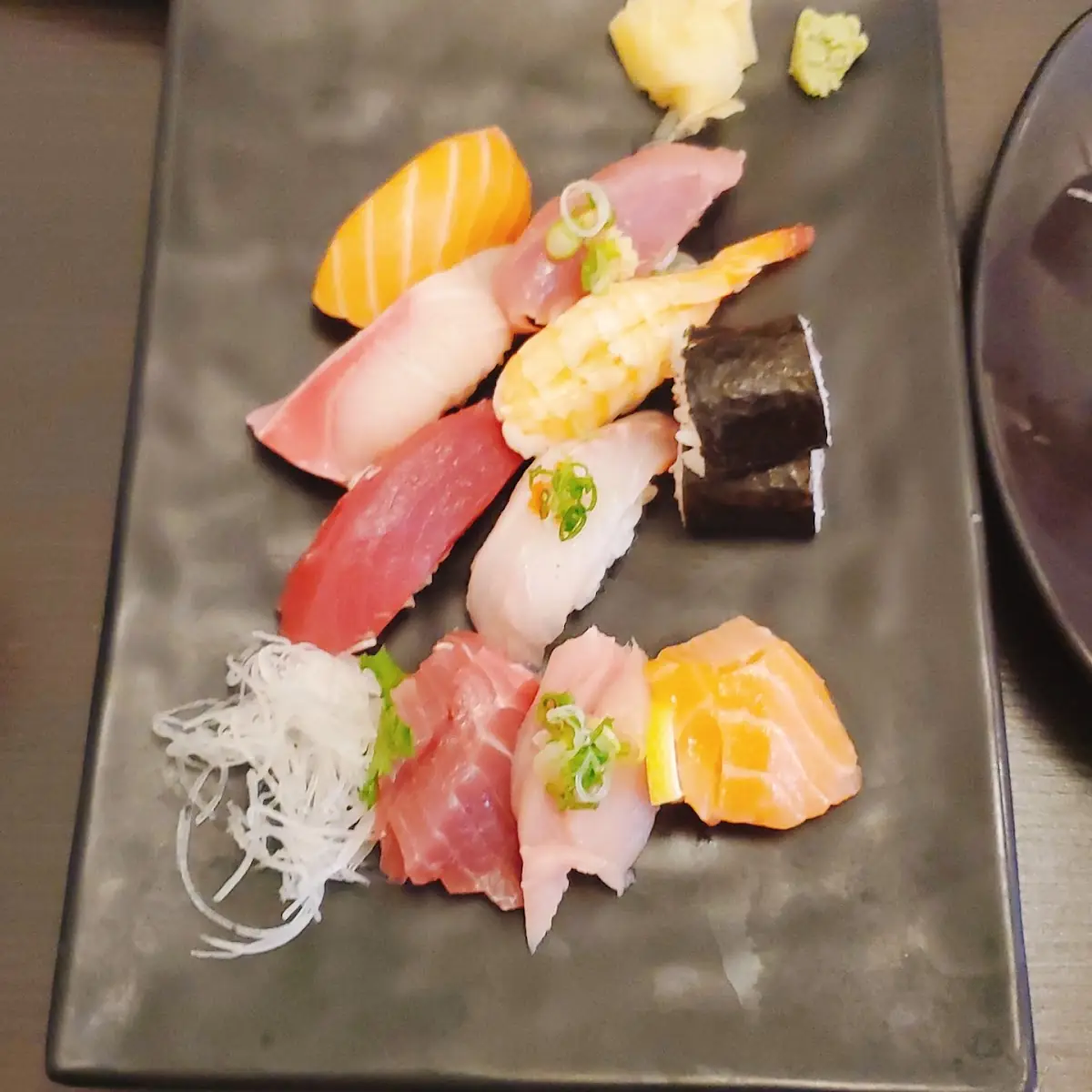 Sushi & Sashimi Combination