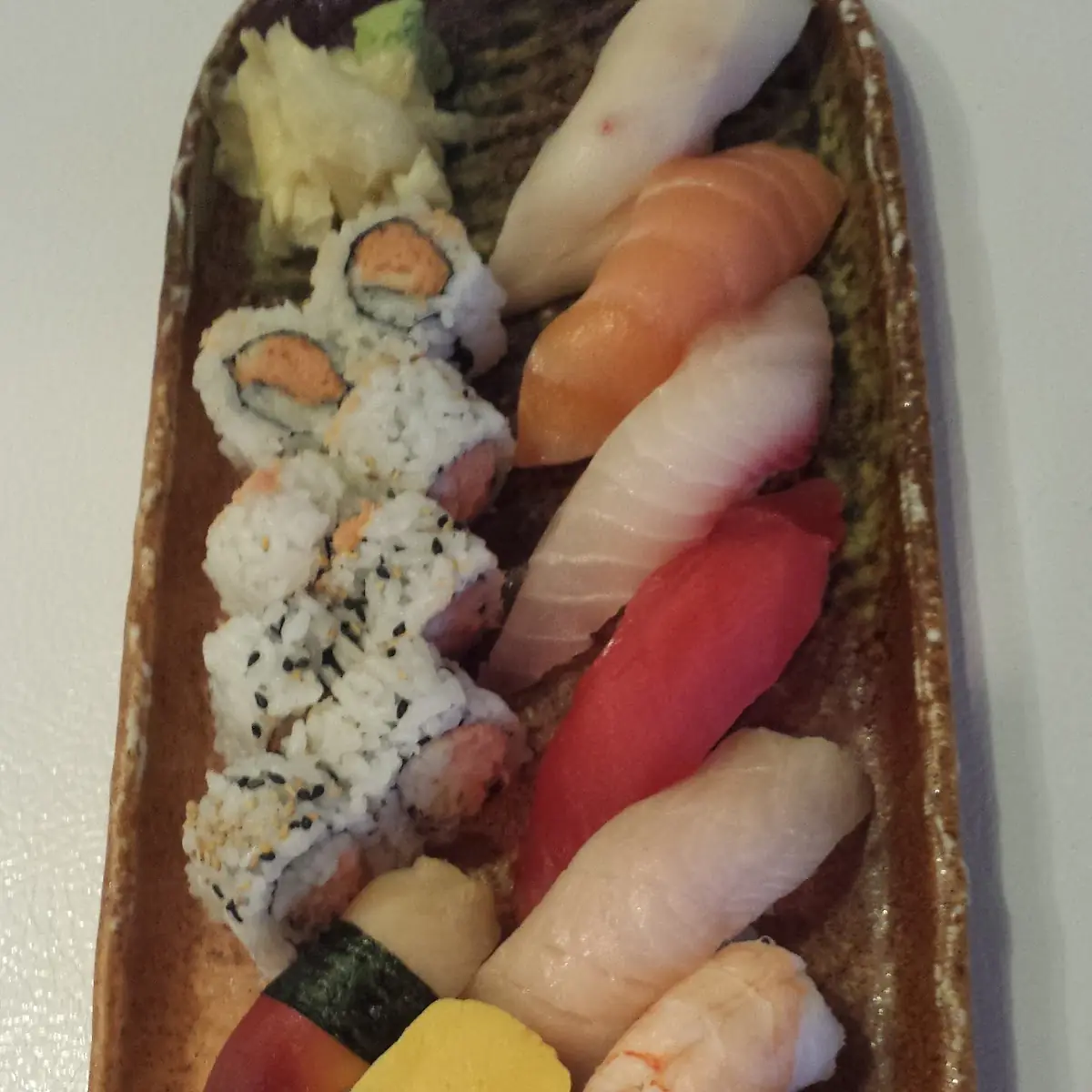 Sushi Deluxe Combo