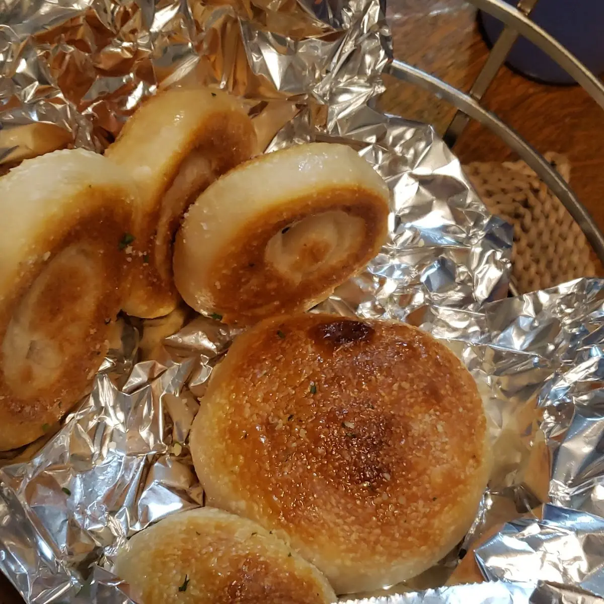 Garlic Rolls