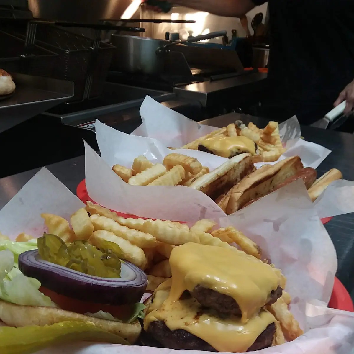 chz Burger Basket