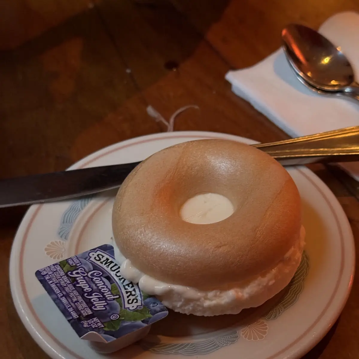 Charlie's Deli Bagel