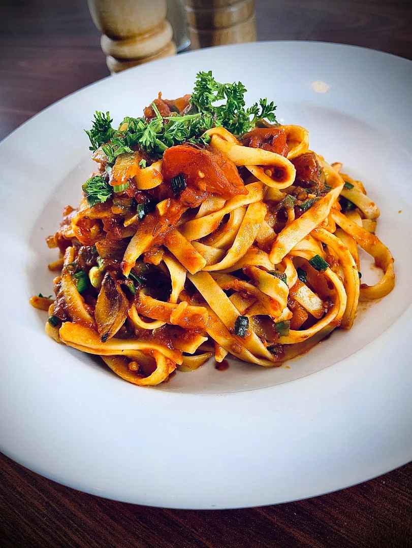 Boscaiola, Seaside Eatery
