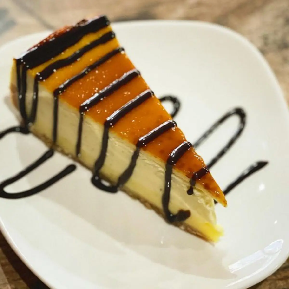 Crème Brûlée Cheesecake Slice