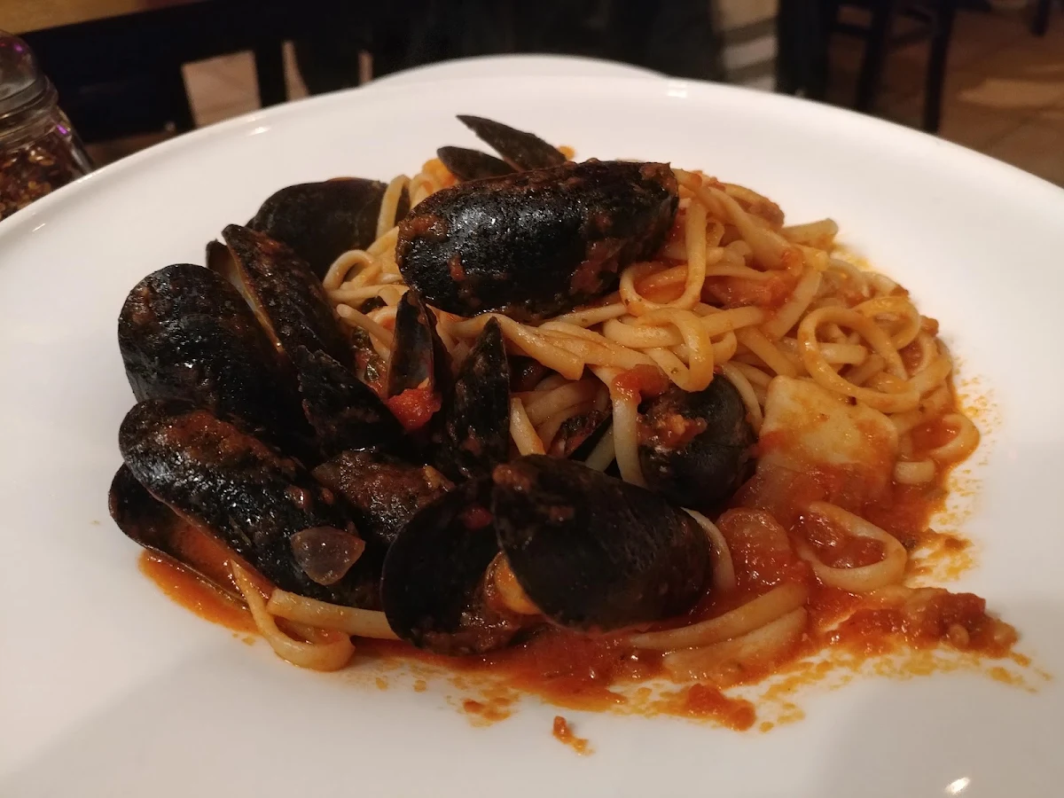 Mussels in Marinara