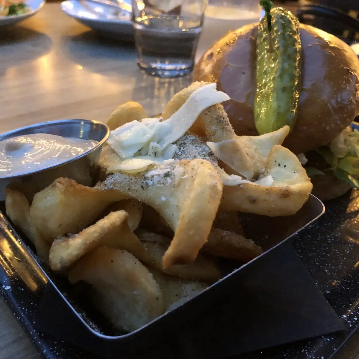 Fries with Dipping Sauce
