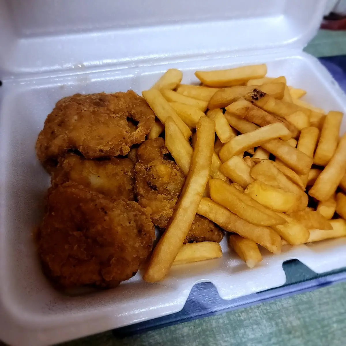 C9. Curry Chicken or Beef