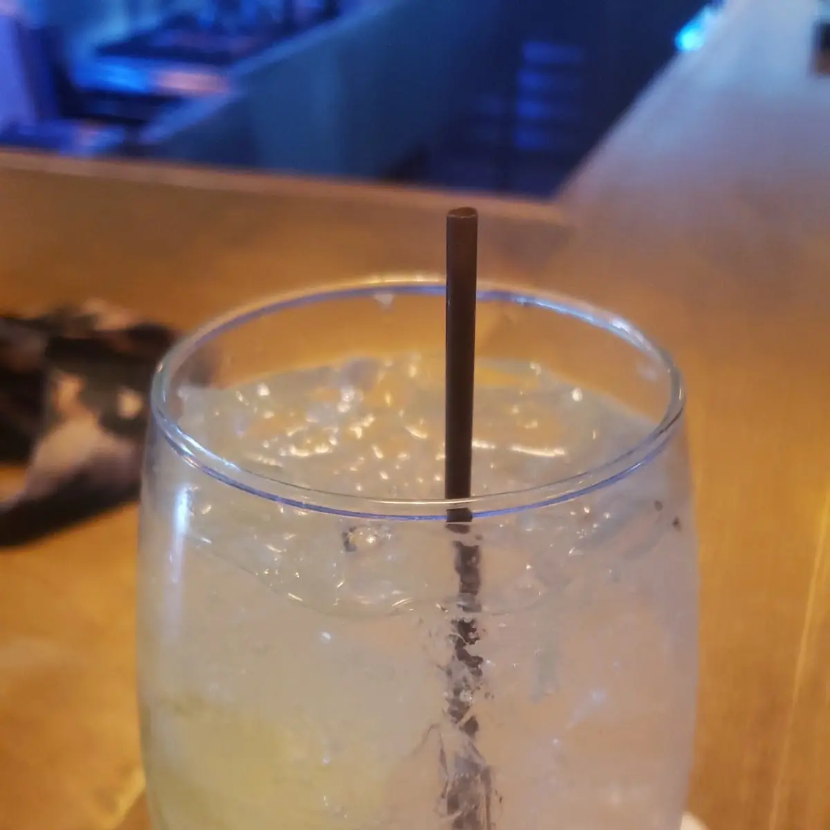 Vodka Seltzer Lemon & Lime