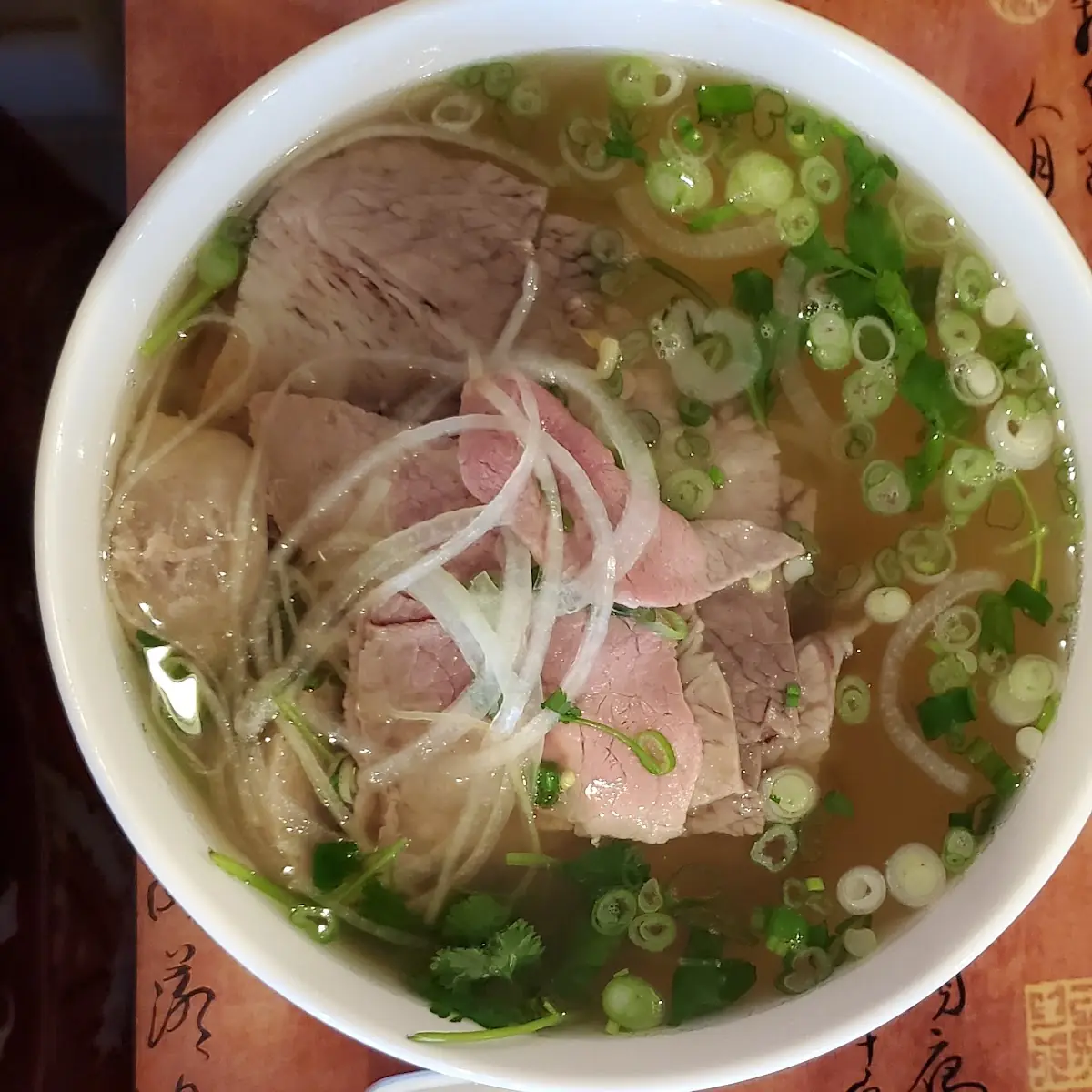 Pho Tai