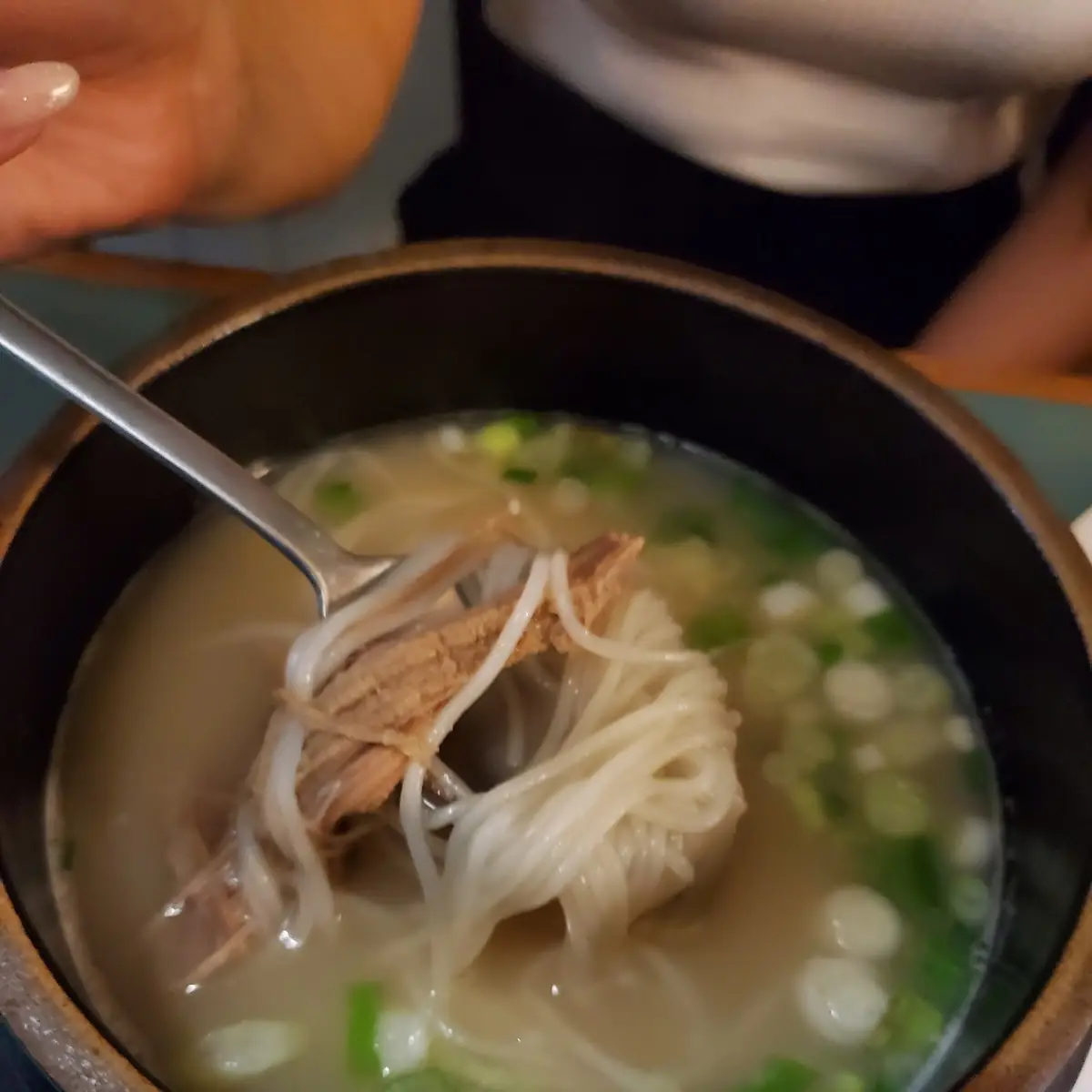 Dduk Mandu Guk