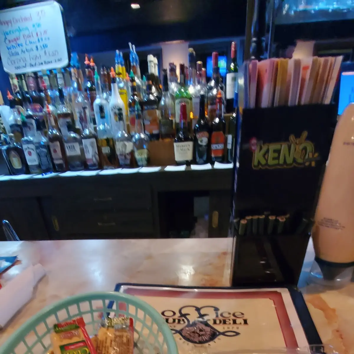 Spicy Beer Cheese and Crackers