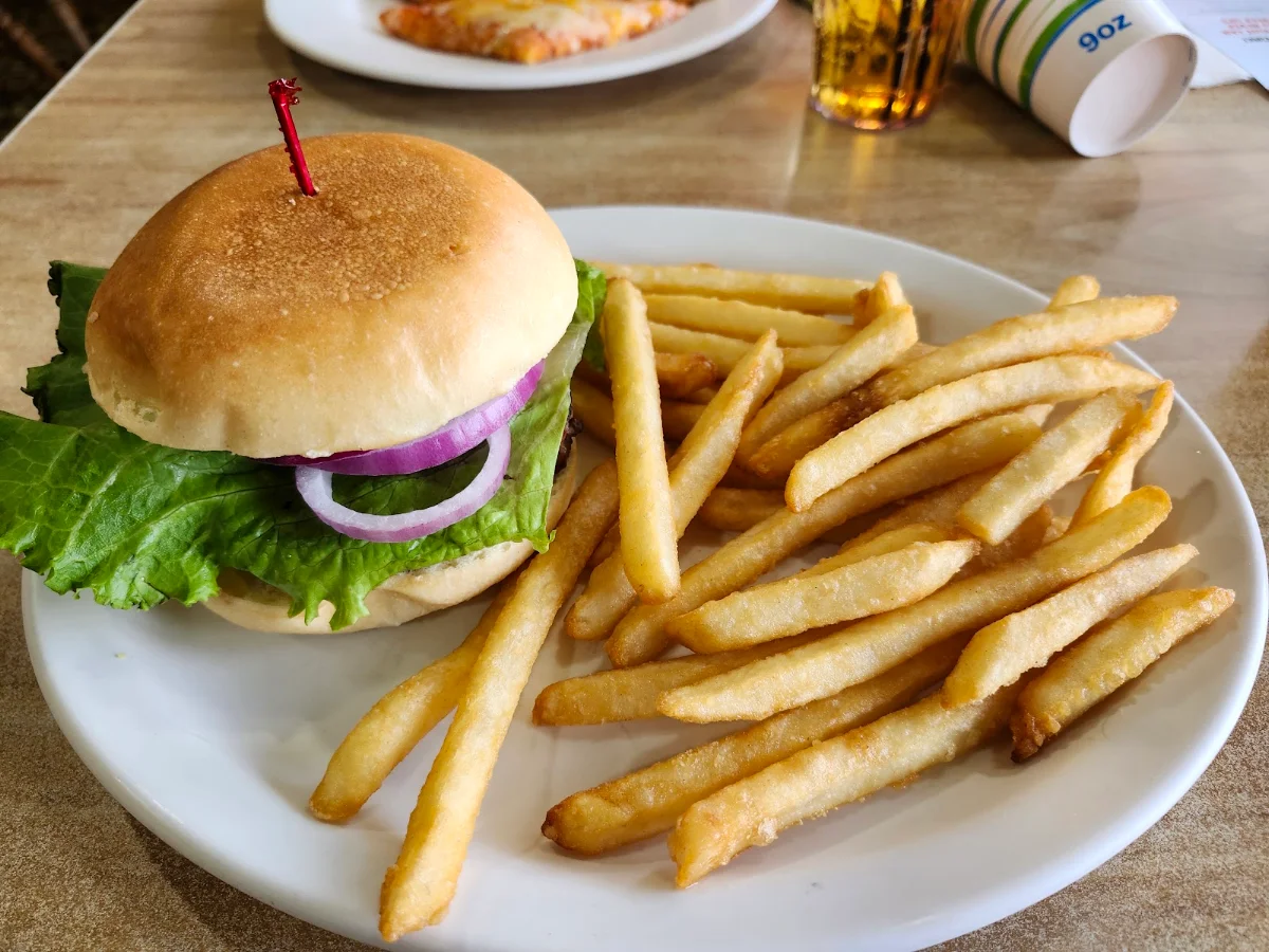 Hamburger and Fries, Smitty's Family Restaurant