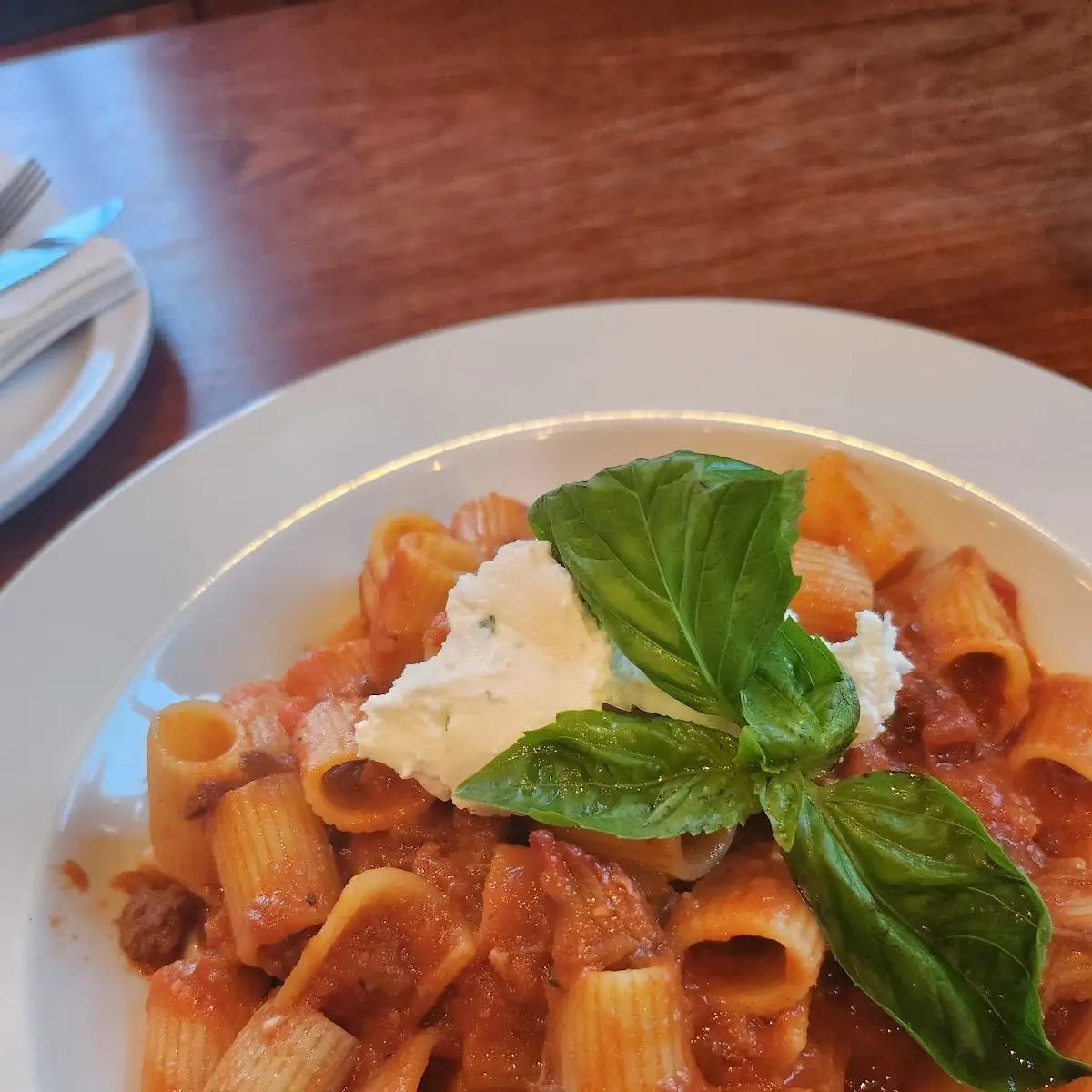 Rigatoni Bolognese